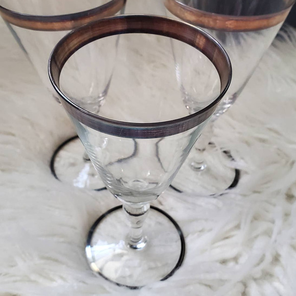 Hawkes Crystal Goblet Wine Glass Sterling Band Rimmed Signed Art Deco Set of 2 - Picture 2 of 12